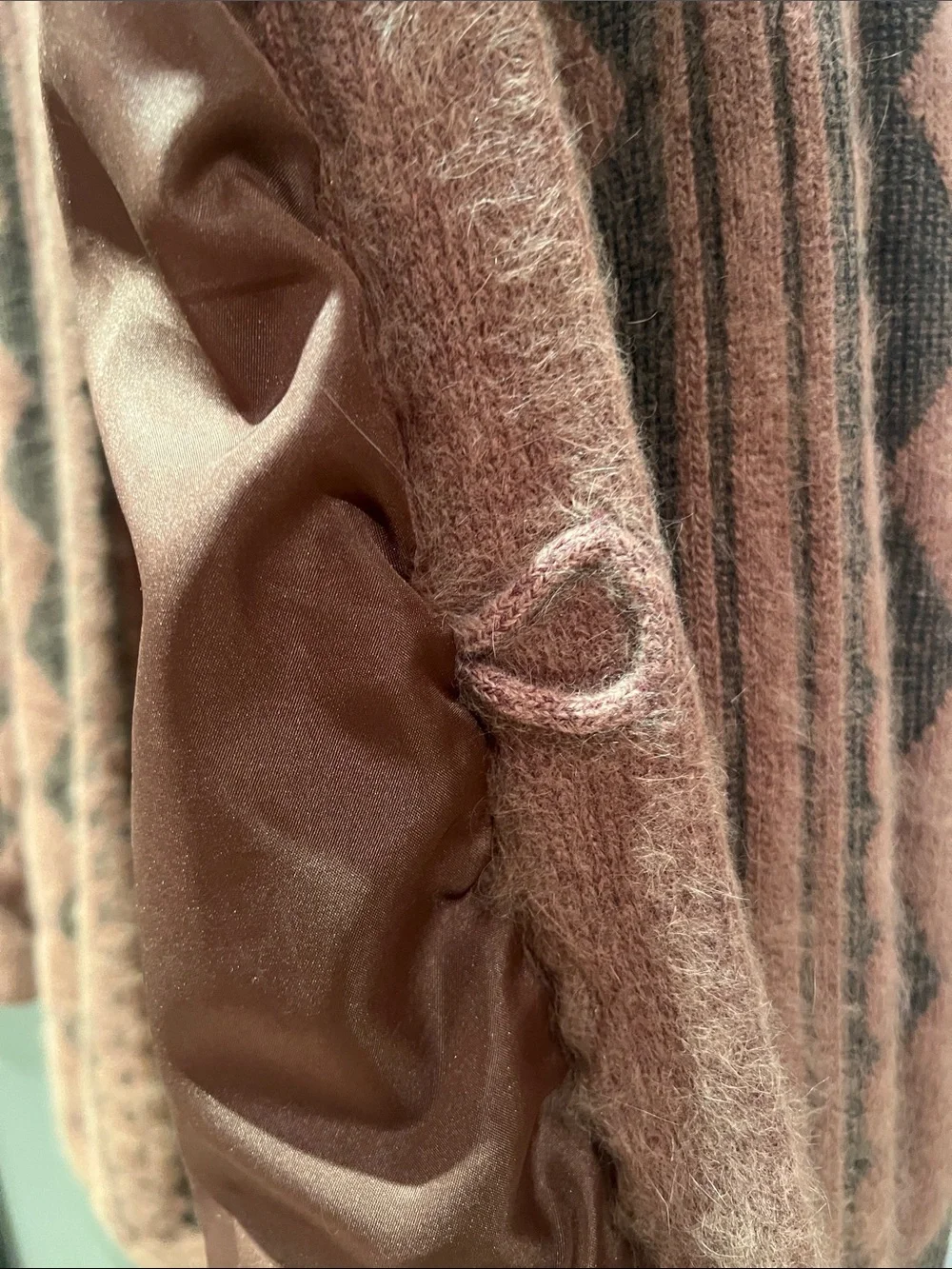 Vintage-Women's Knit & Lined Cardigan Sweater - Tan & Charcoal 65% Angora - Picture 8 of 12